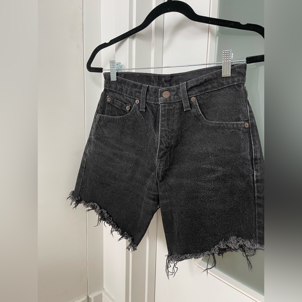 Vintage Levi’s Denim Frayed Hem Women's Shorts